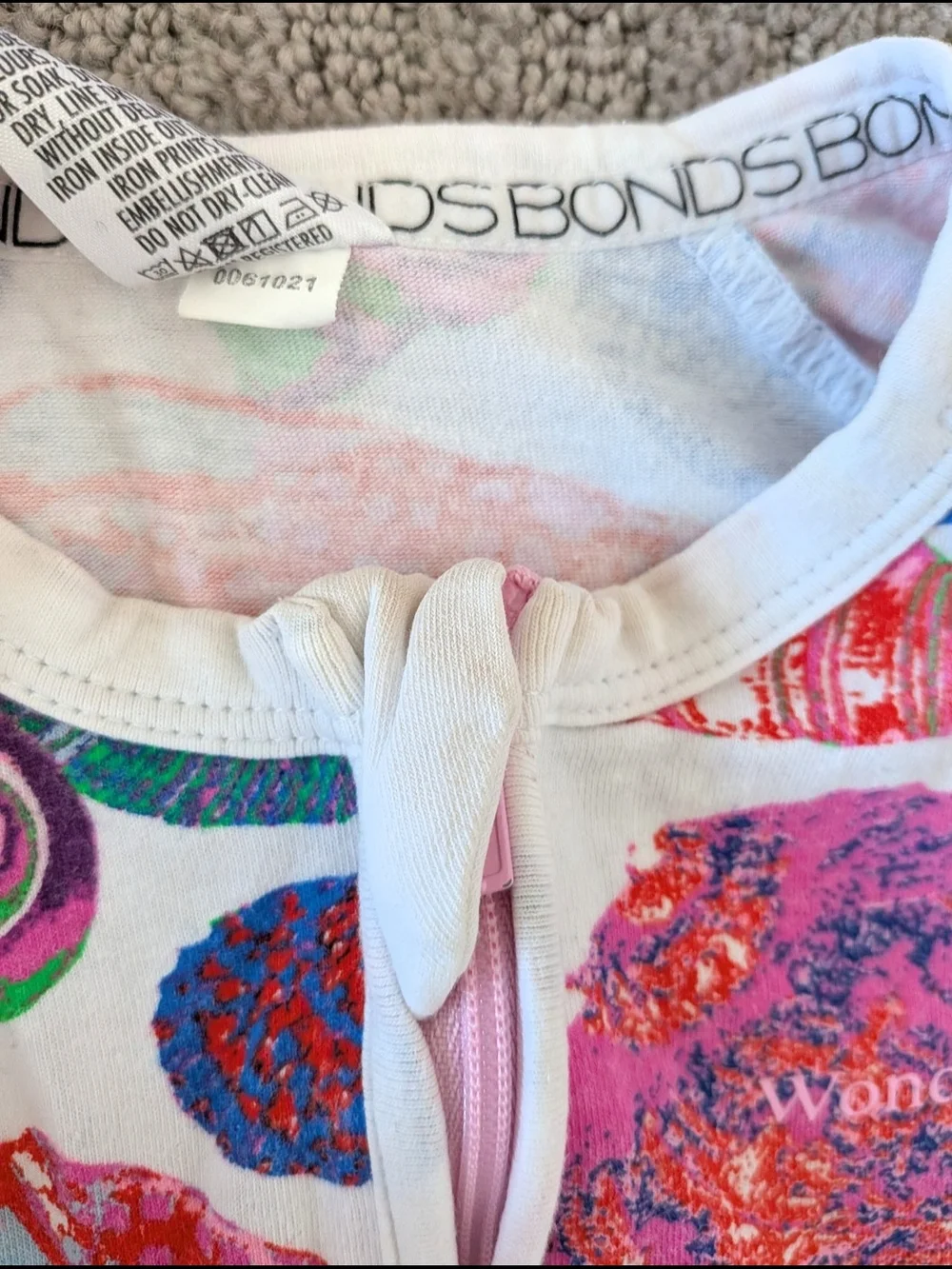 Bonds Wondersuit Zippy White Shell-Print Zip Front One-Piece 6-12 Months